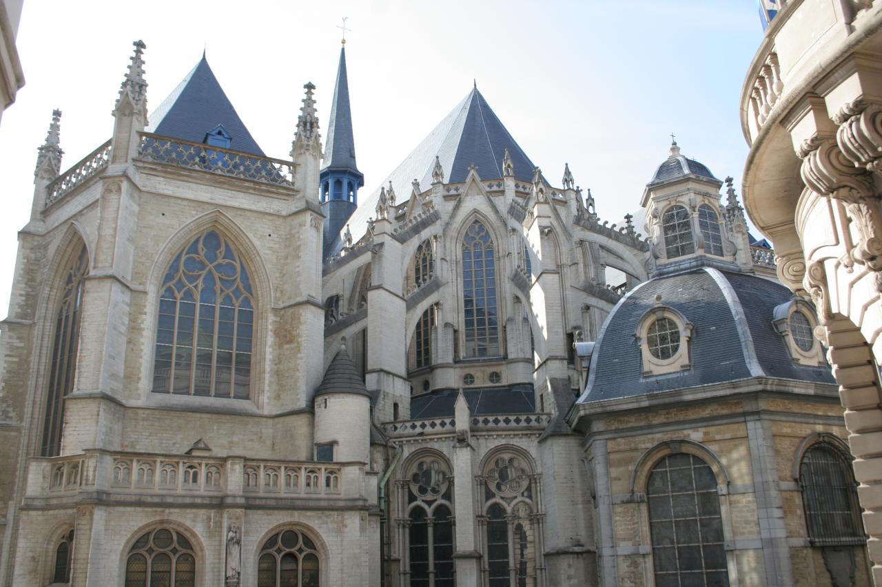 Bruxelles -Autour de la Cathédrale  