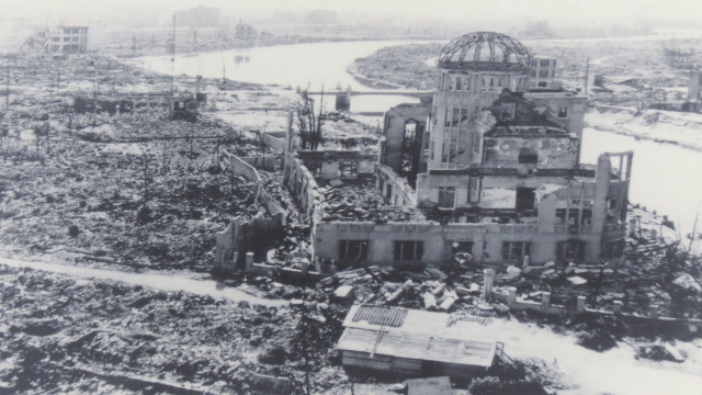 Hiroshima  Dôme de la Bombe Atomique (32)
