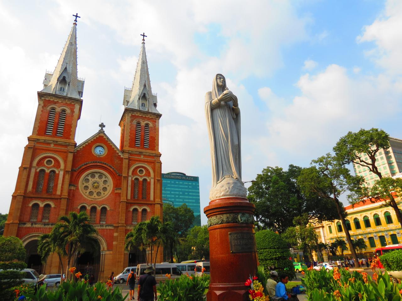 Ho Chi Minh Ville Cathédrale Notre Dame (7)