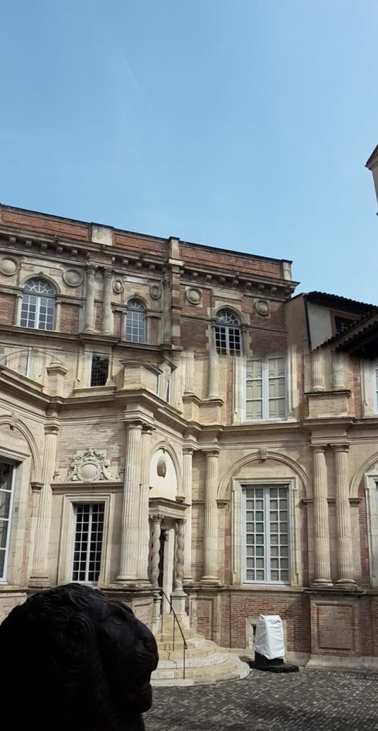 Toulouse Hôtel d'Azézat (17)